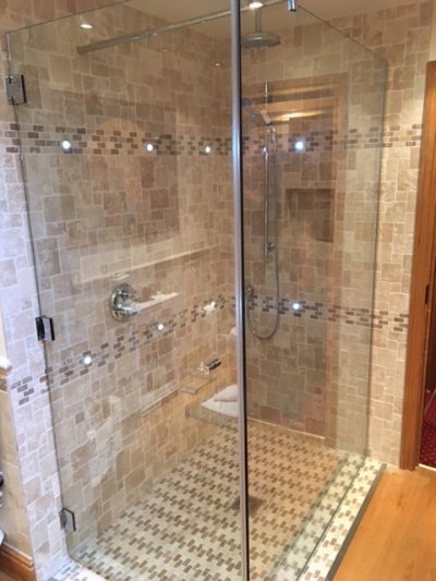 Made to measure shower screens