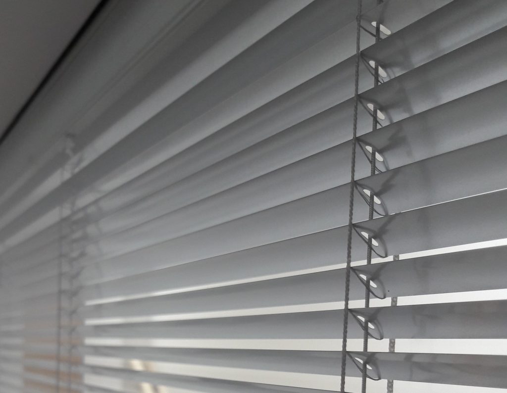 Integral Between Glass Blinds - Cornwall Glass